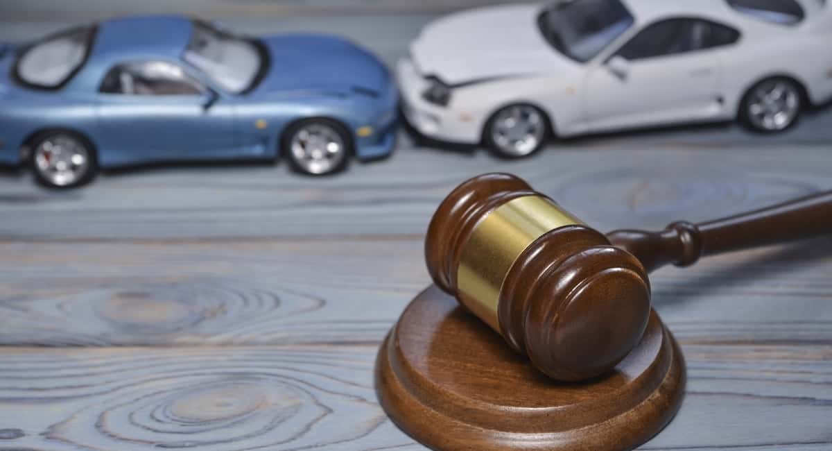 Four Things You Need to Know Before Hiring an Car Accident Lawyer