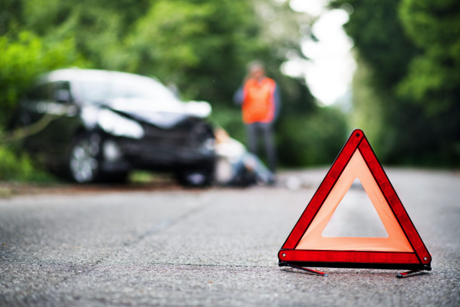 How a Car Accident Lawyer Can Help You Recover After a Crash