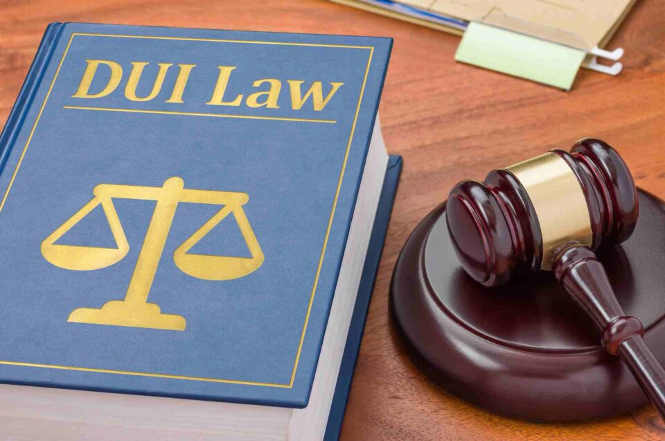 How to Find and Choose the Right DUI Attorney