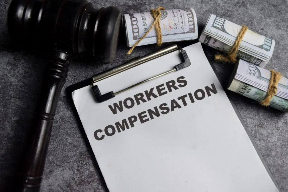 How a Skilled Workers’ Compensation Lawyer Can Help Your Case