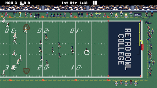 Retro Bowl College screenshot
