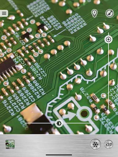 Magnifier Plus with Flashlight screenshot